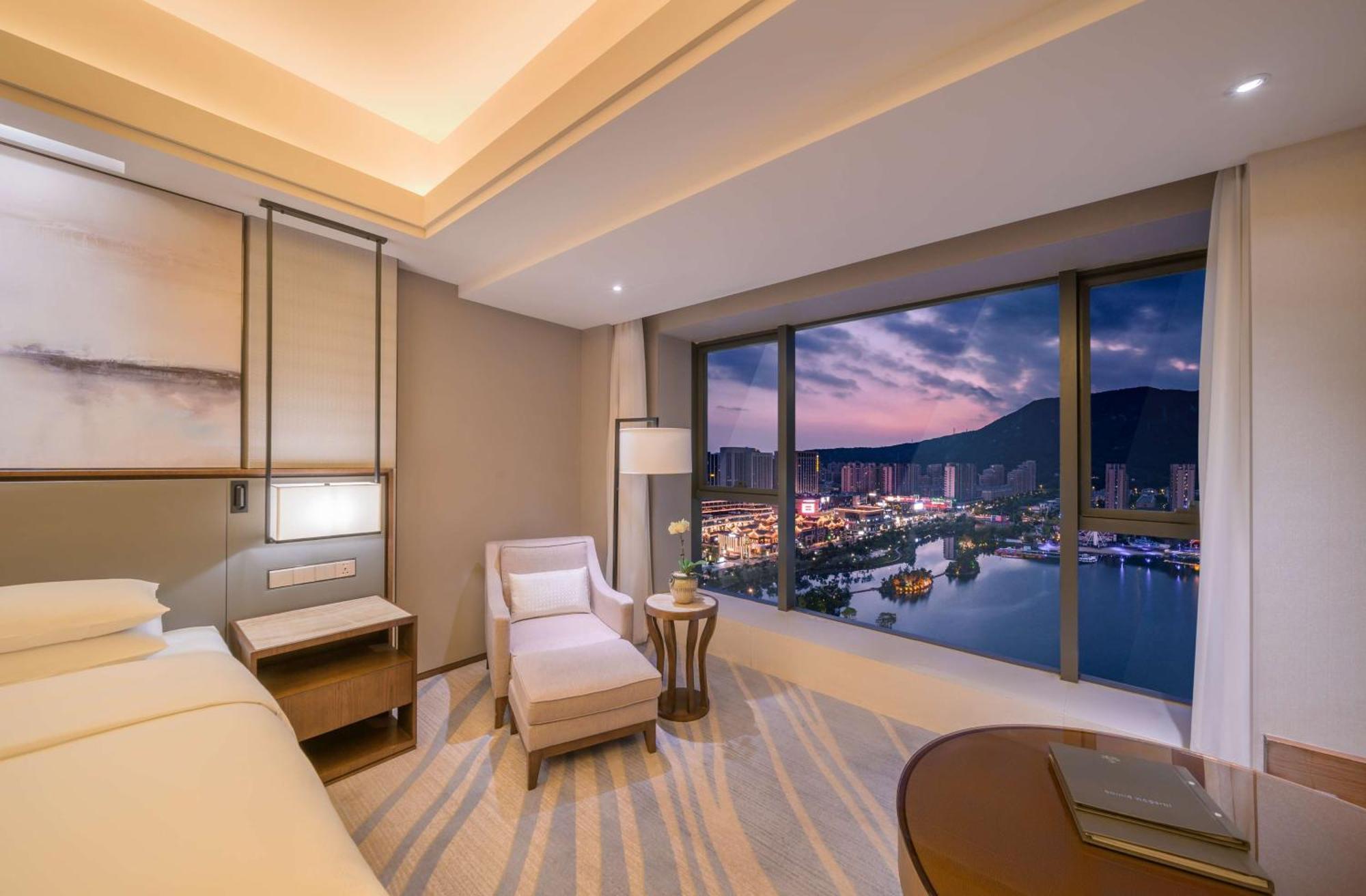 Hilton Zhoushan Esterno foto